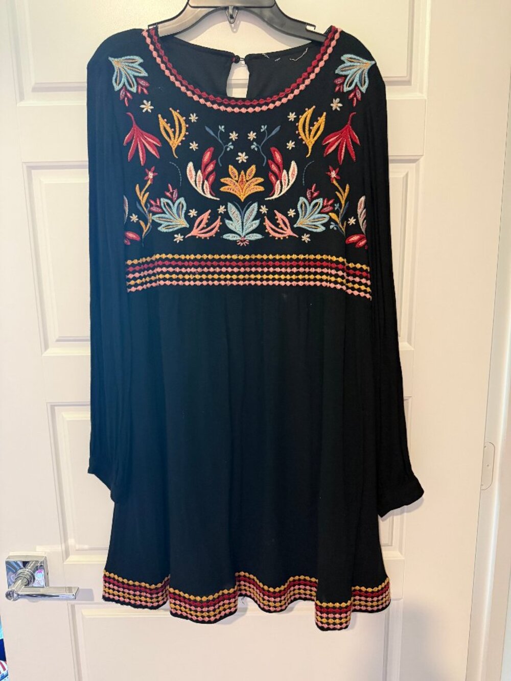 Embroidered Black Dress Size S